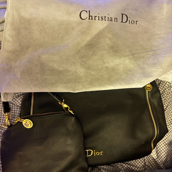 Beautiful leather bag! New-Large size with detachable pouch! - Picture 5 of 5